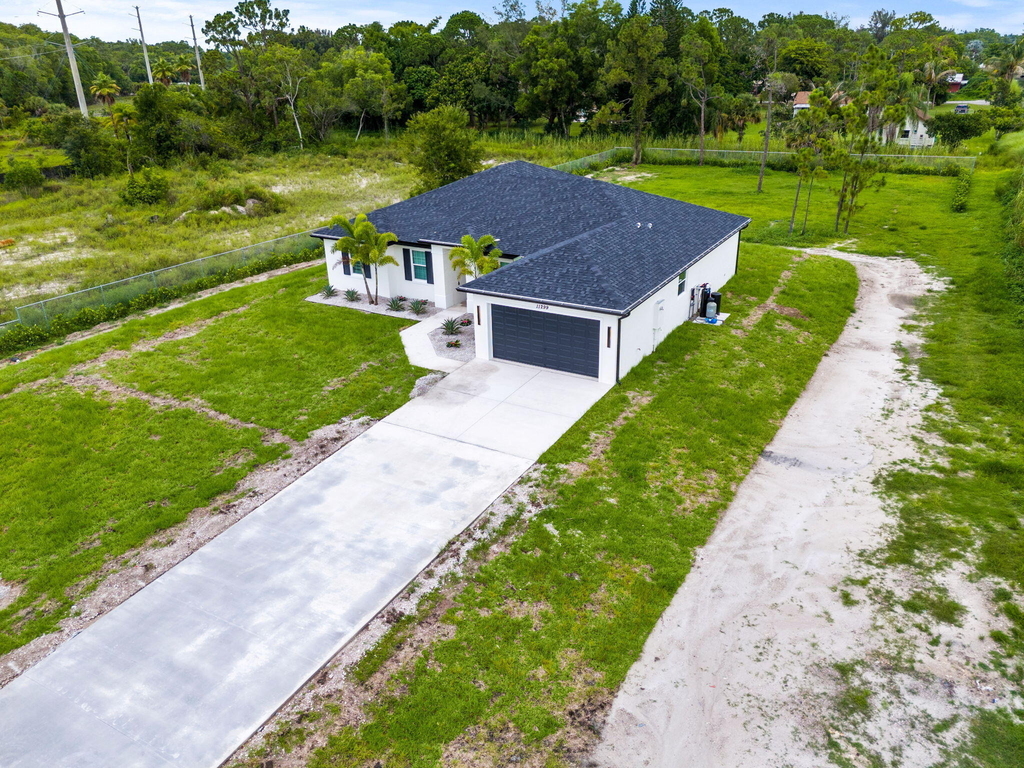 11299 42nd Road N - Photo 43