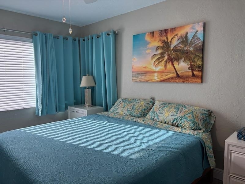 302 New Hampshire Street - Photo 4