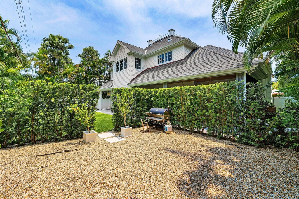 477 Ne Spanish Court - Photo 31