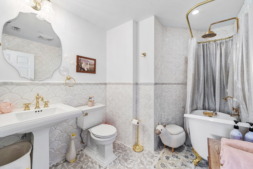 477 Ne Spanish Court - Photo 48