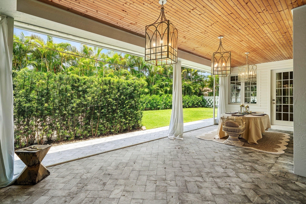477 Ne Spanish Court - Photo 25