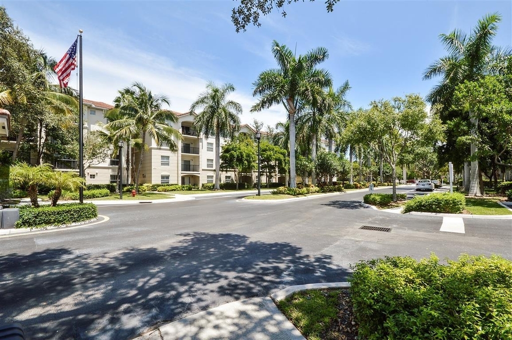 4307 Tuscany Way - Photo 49