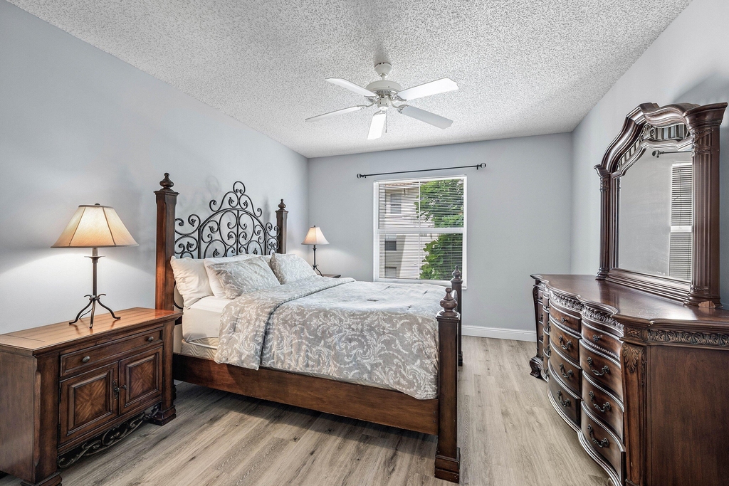 4307 Tuscany Way - Photo 17