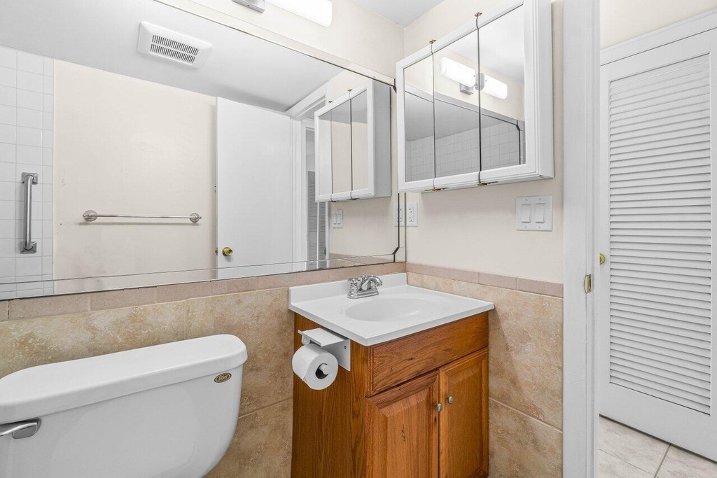 52 Kingswood C - Photo 11