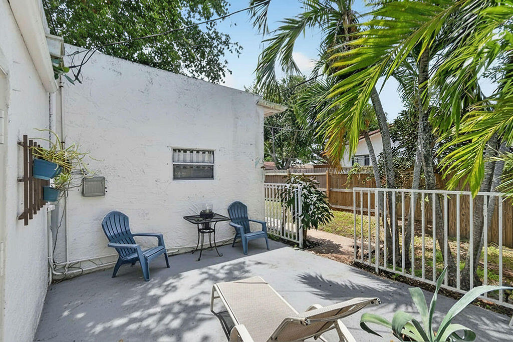 1005 Selkirk Street - Photo 25