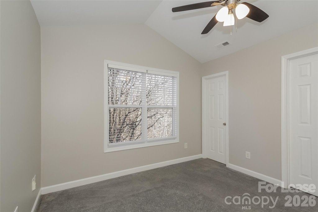 7943 Rolling Meadows Lane - Photo 8