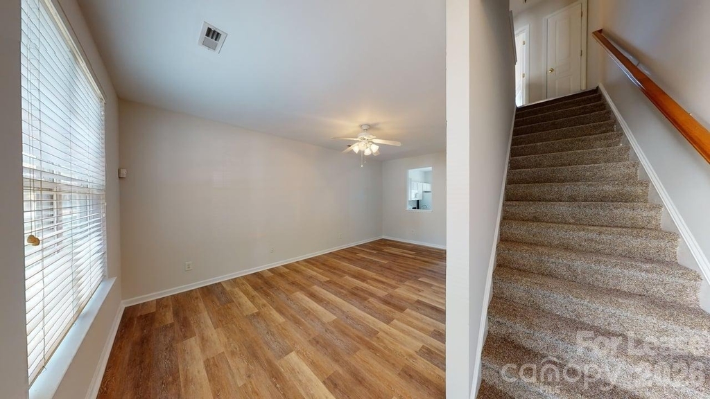 5545 Seths Drive - Photo 6