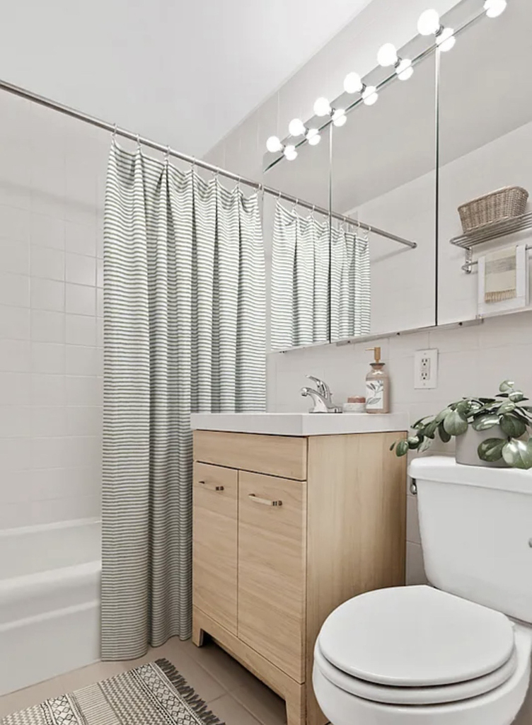 492 2nd Avenue - Photo 2