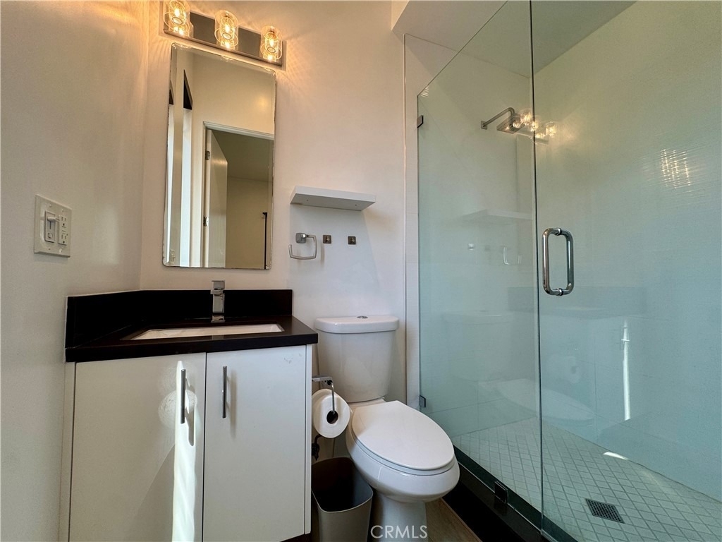 143 N Ardmore Avenue - Photo 22