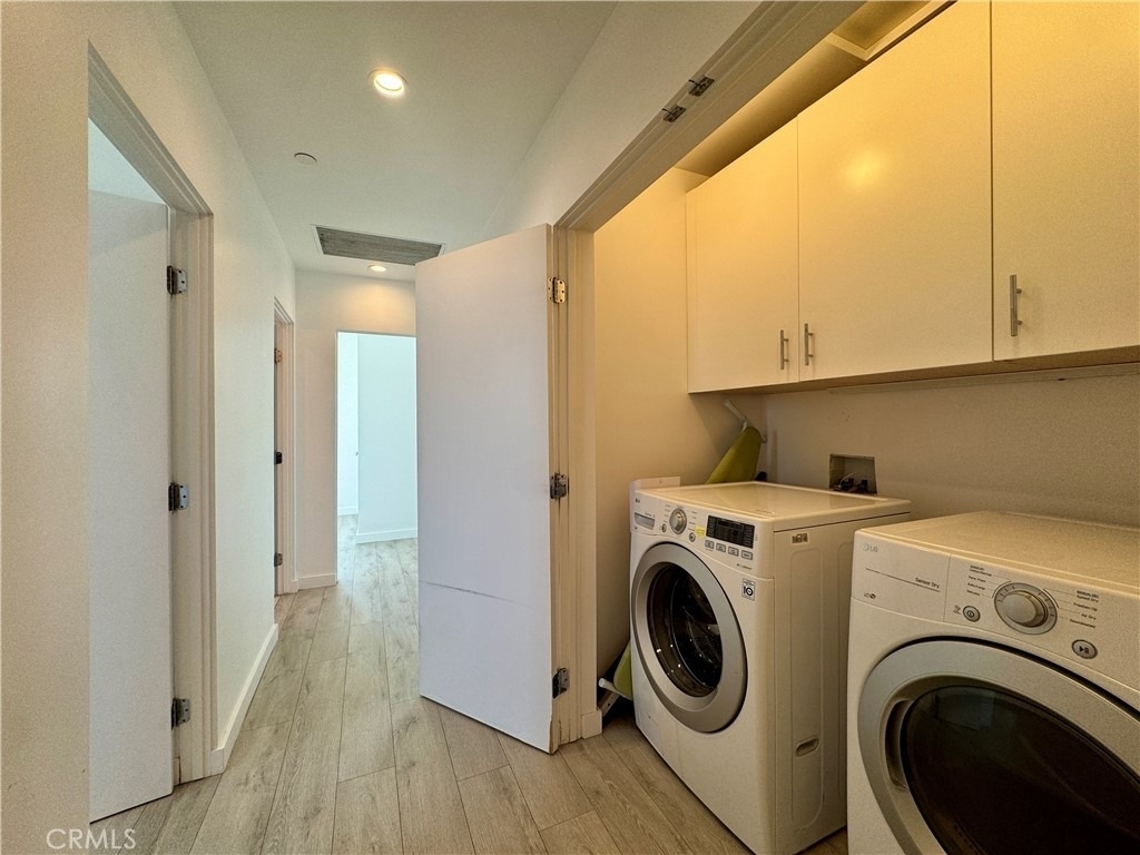 143 N Ardmore Avenue - Photo 14
