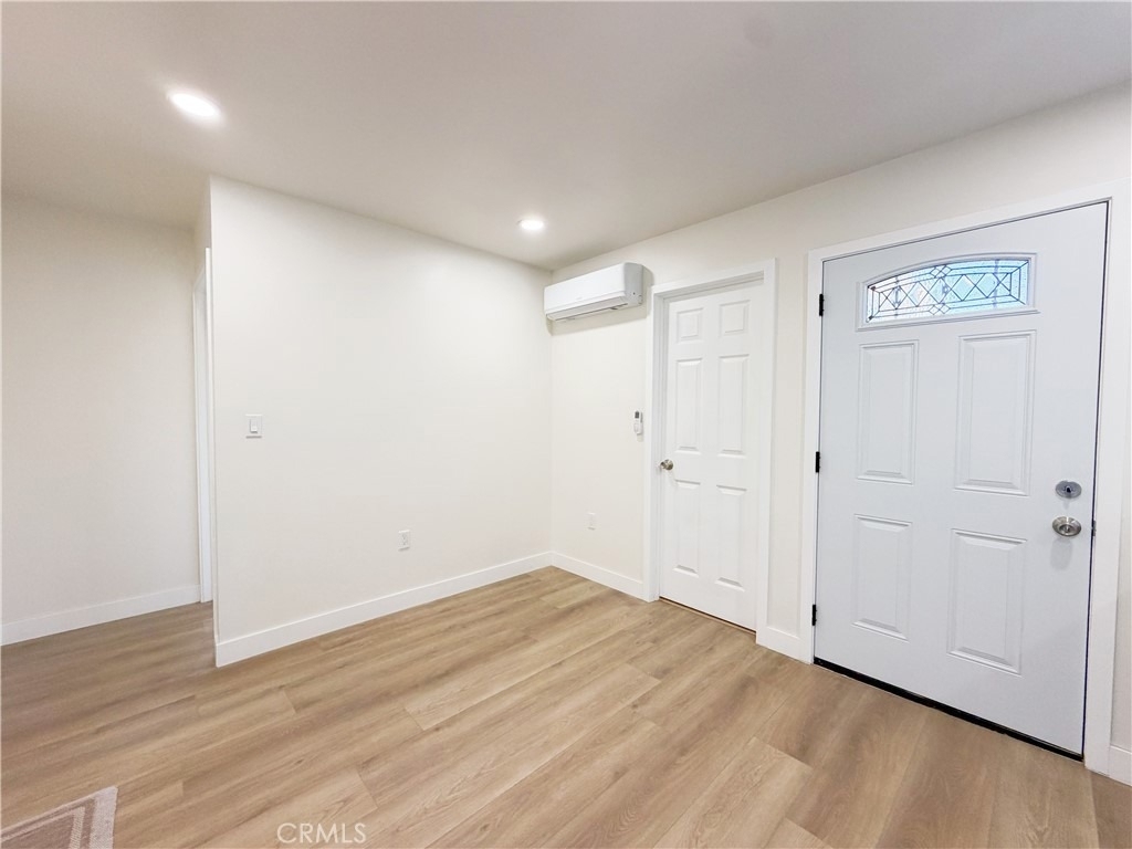 320 E Marshall Street - Photo 7