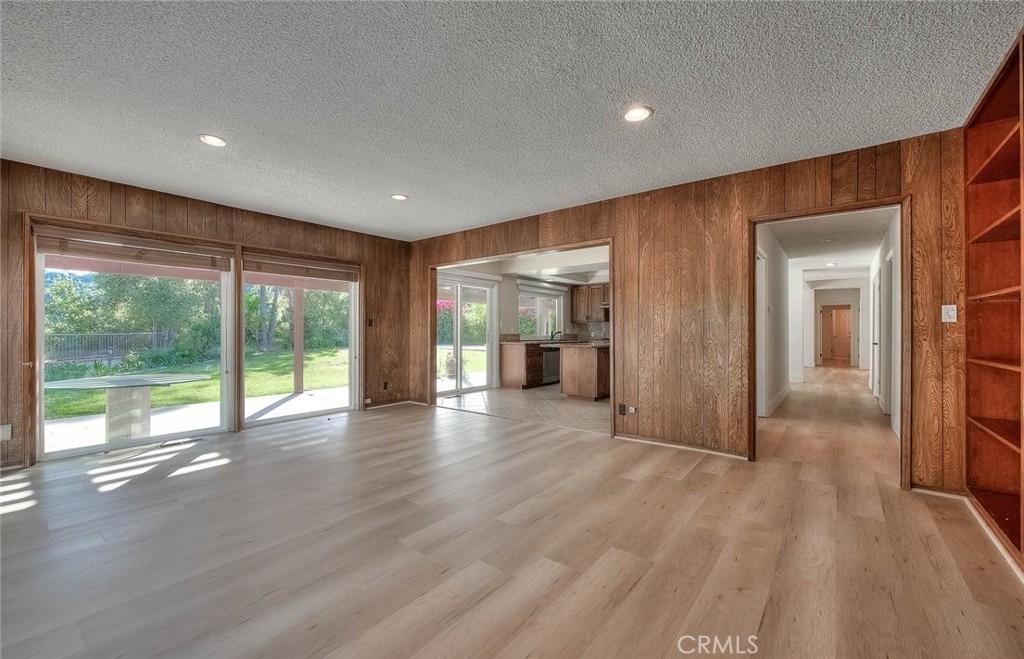 16612 Park Lane Circle - Photo 17