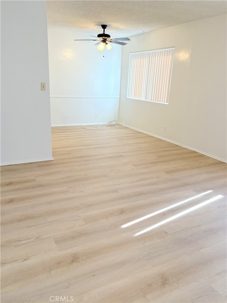1086 Springfield Street - Photo 12