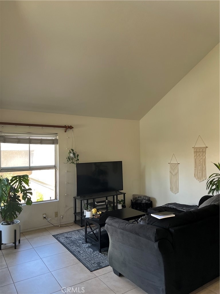 64 Vassar Aisle - Photo 4