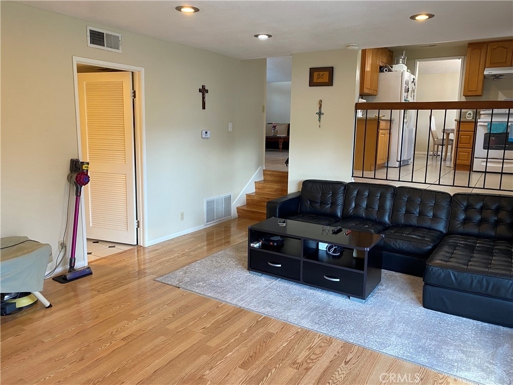 840 Bridle Drive - Photo 7