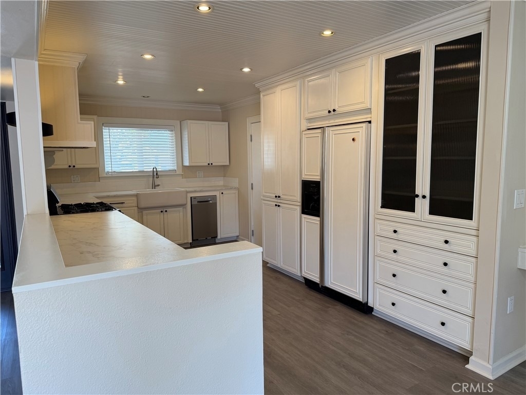 28461 Portsmouth Drive - Photo 2