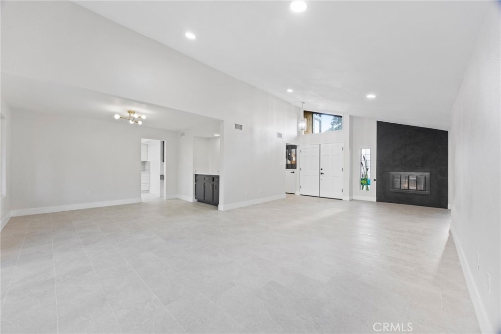 4157 Pinewood Lake - Photo 3