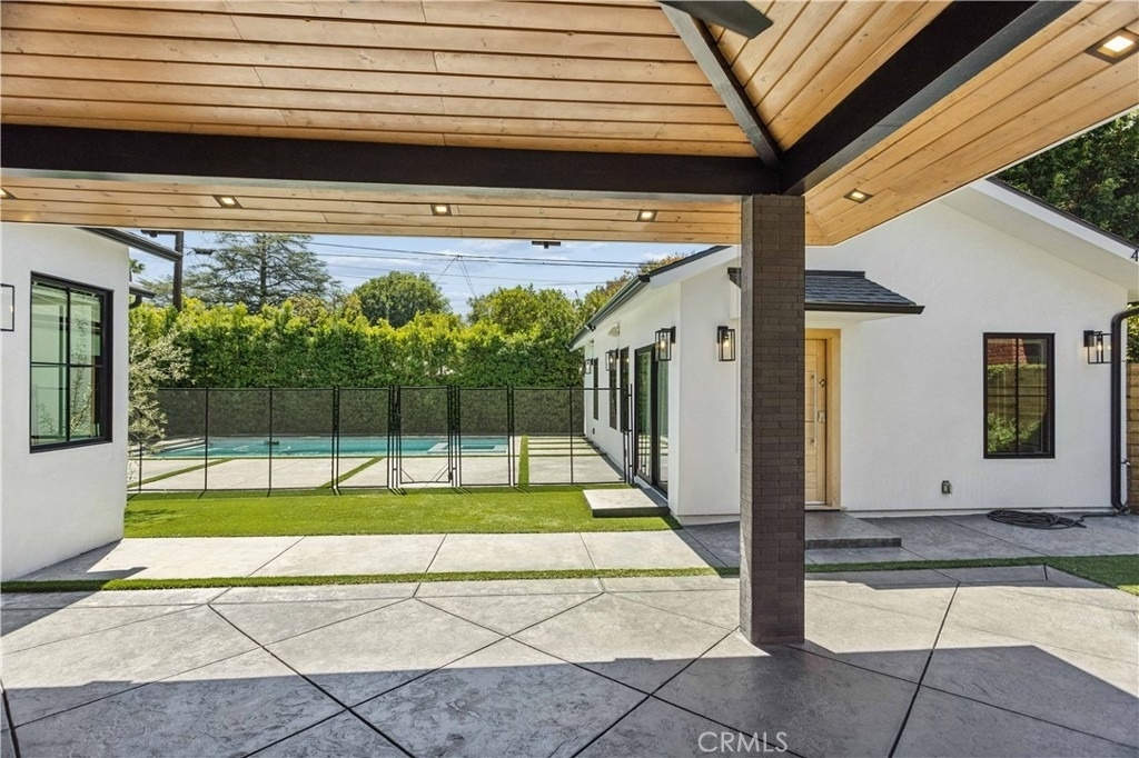 4627 Ethel Ave - Photo 23