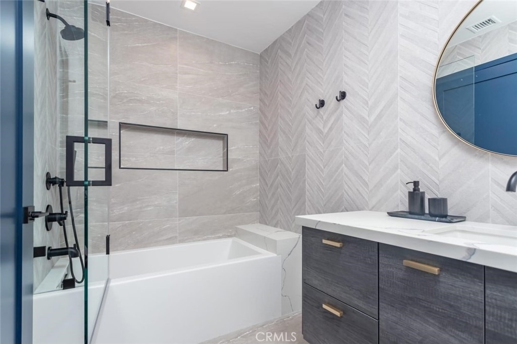 4627 Ethel Ave - Photo 14