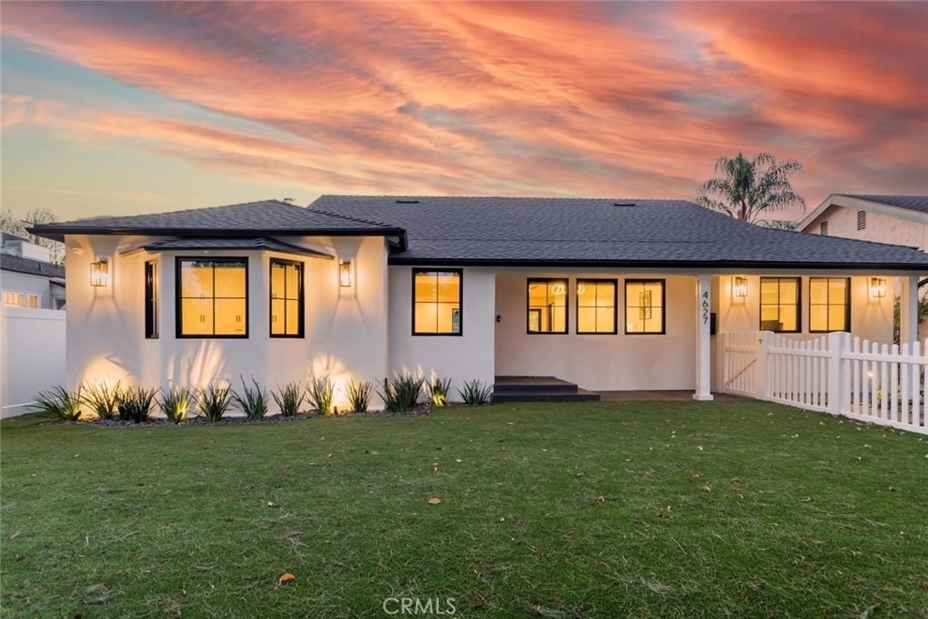 4627 Ethel Ave - Photo 1