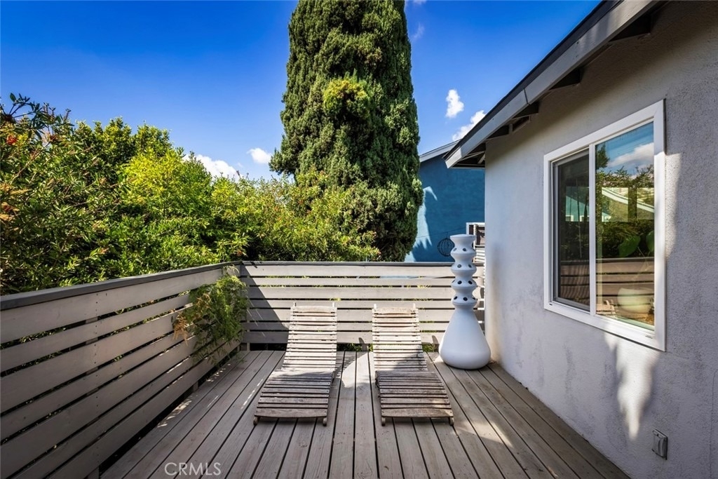 2304 W Avenue 31 - Photo 10
