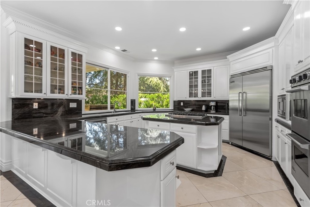 5267 Newcastle - Photo 10