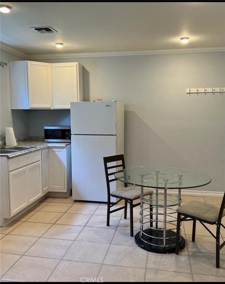 5149 Hesperia - Photo 2