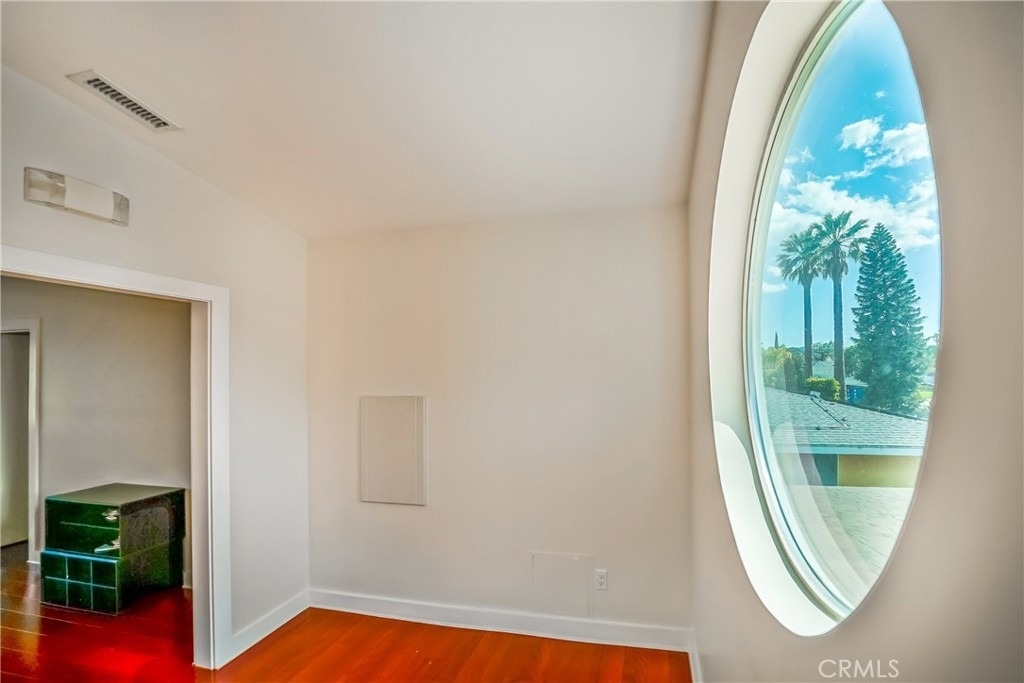 5512 Leghorn - Photo 22