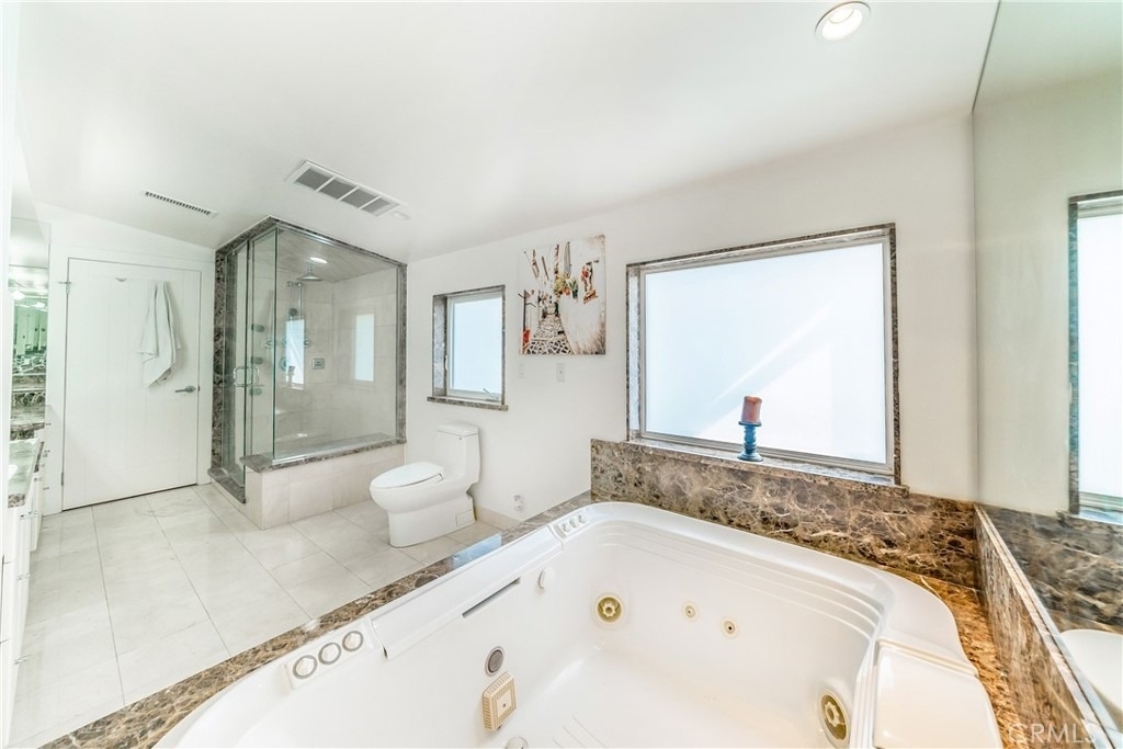 5512 Leghorn - Photo 11