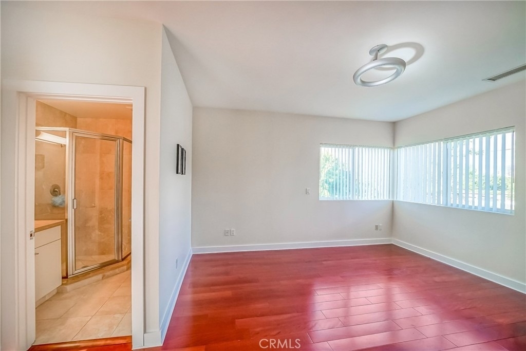 5512 Leghorn - Photo 24