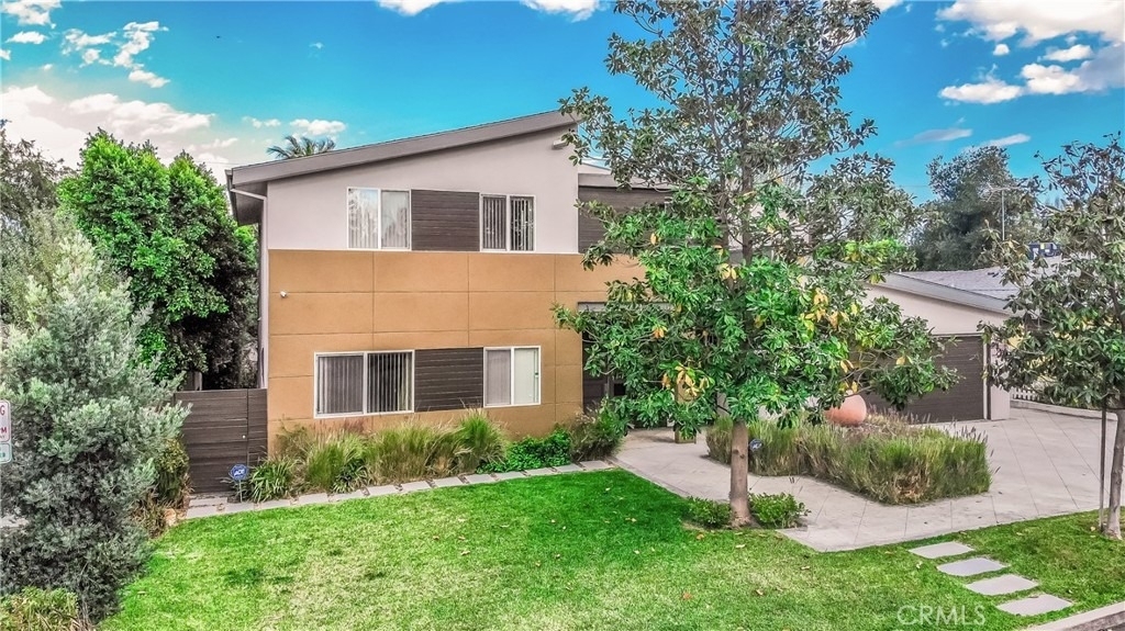 5512 Leghorn - Photo 0