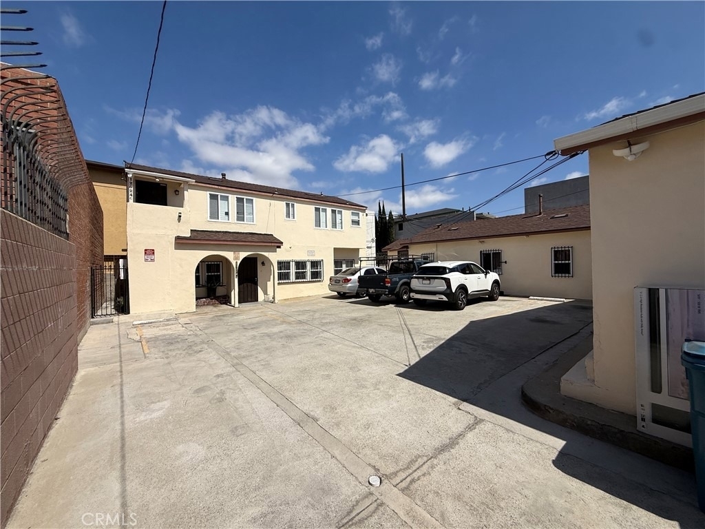 12924 Prairie Avenue - Photo 14