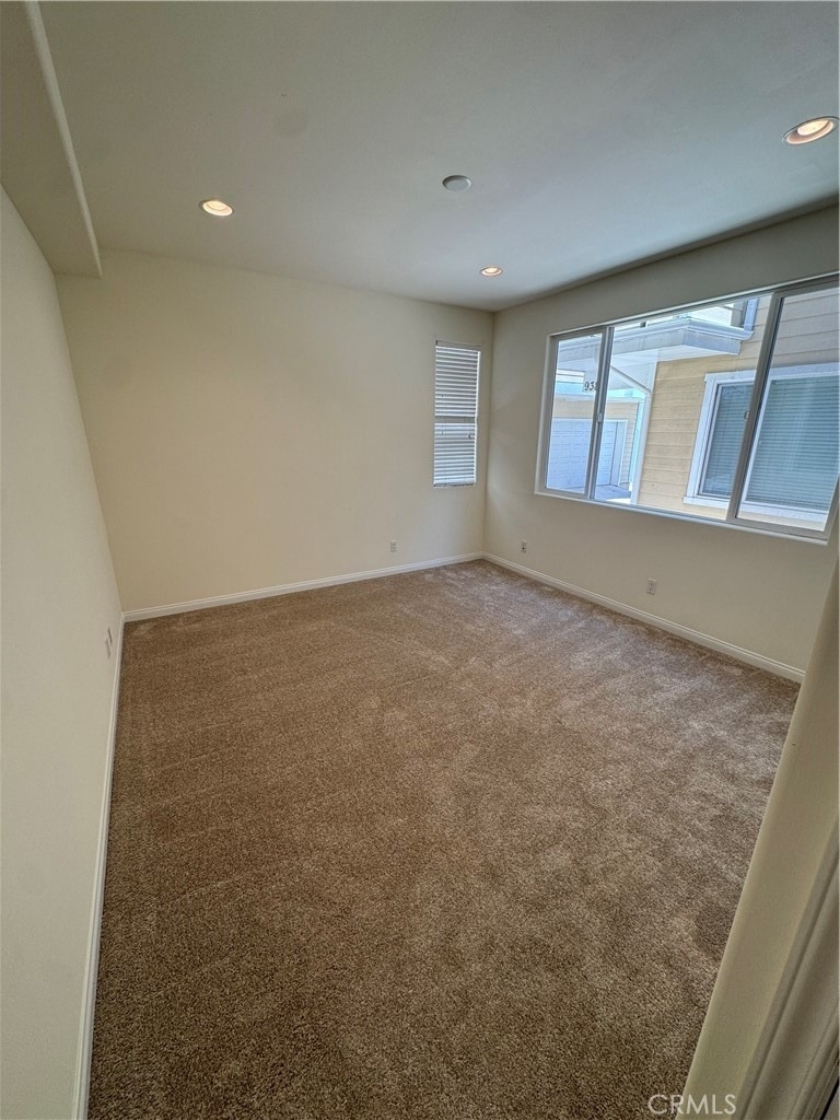 942 Sartori Avenue - Photo 3