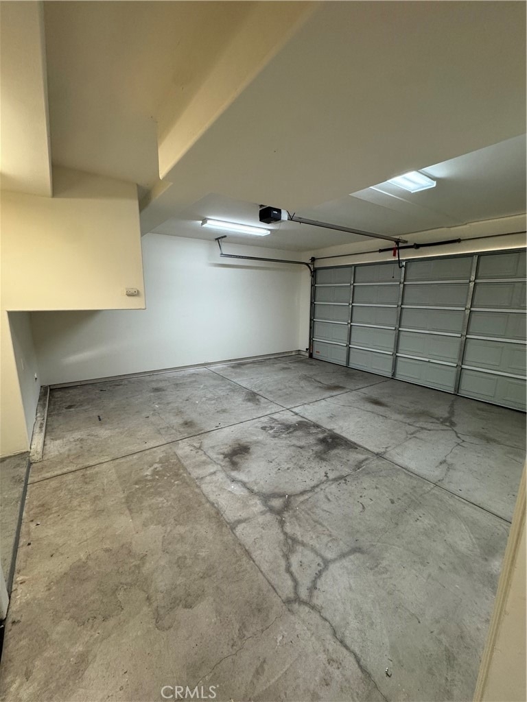 942 Sartori Avenue - Photo 18