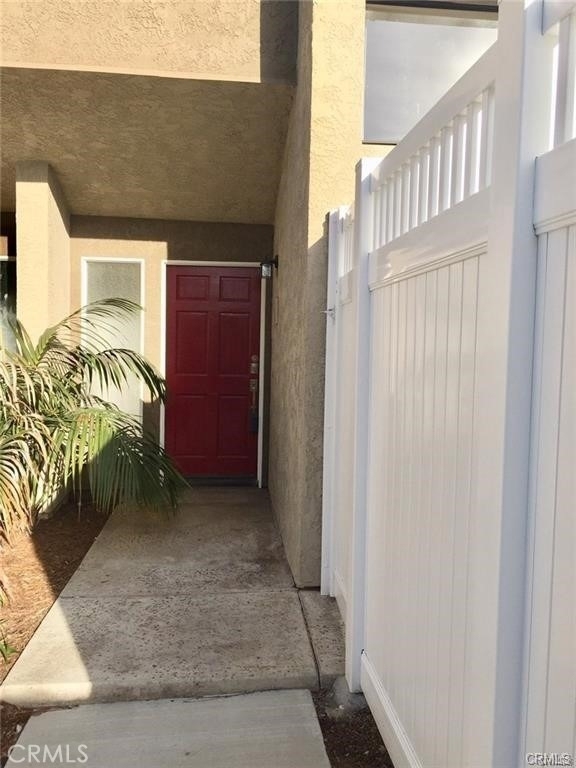 380 W Wilson - Photo 1