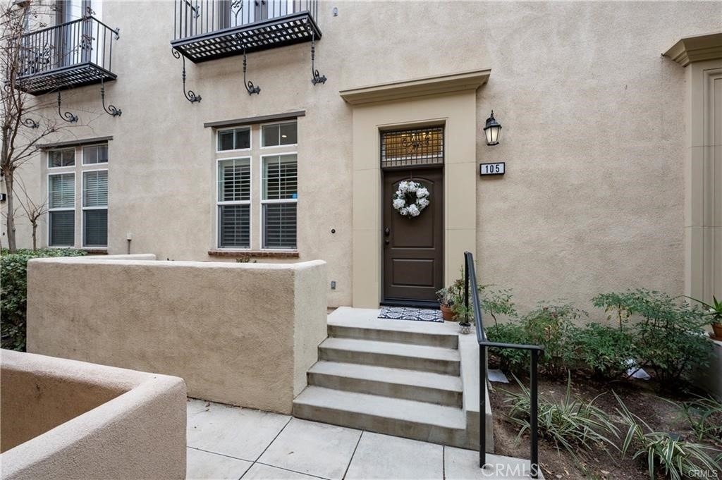 4432 Owens Street - Photo 0