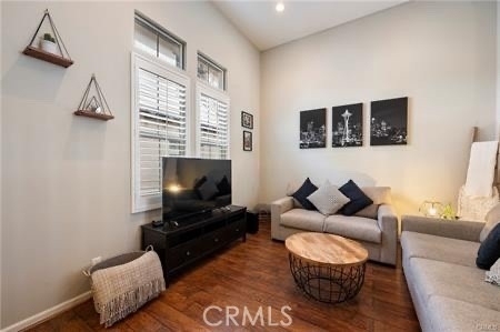 4432 Owens Street - Photo 1