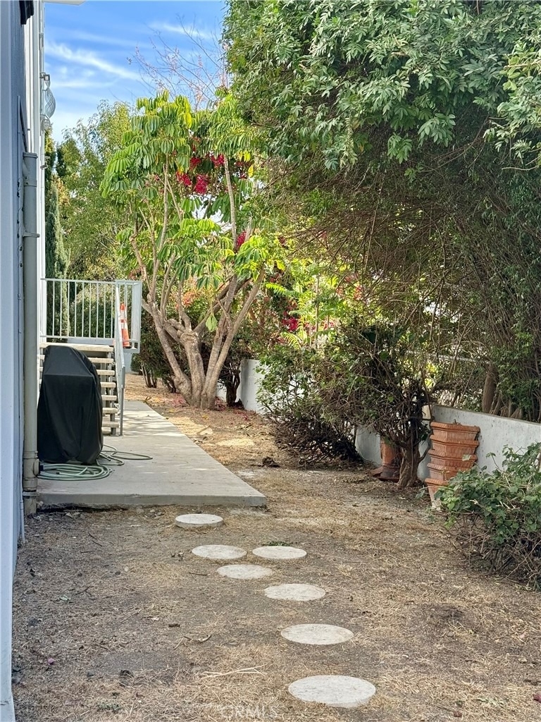 11989 Laurelwood Drive - Photo 35