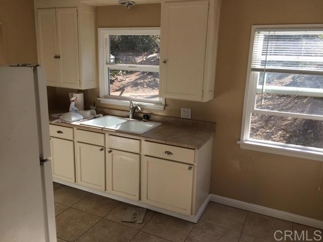 8545 Lemon Avenue - Photo 3