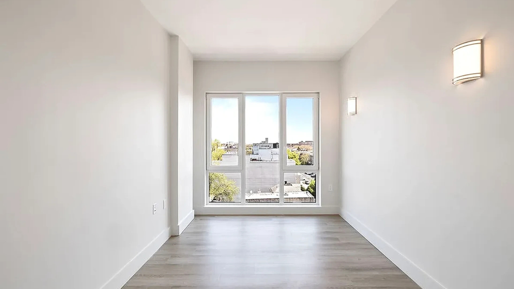2605 Snyder Ave 11226 - Photo 9