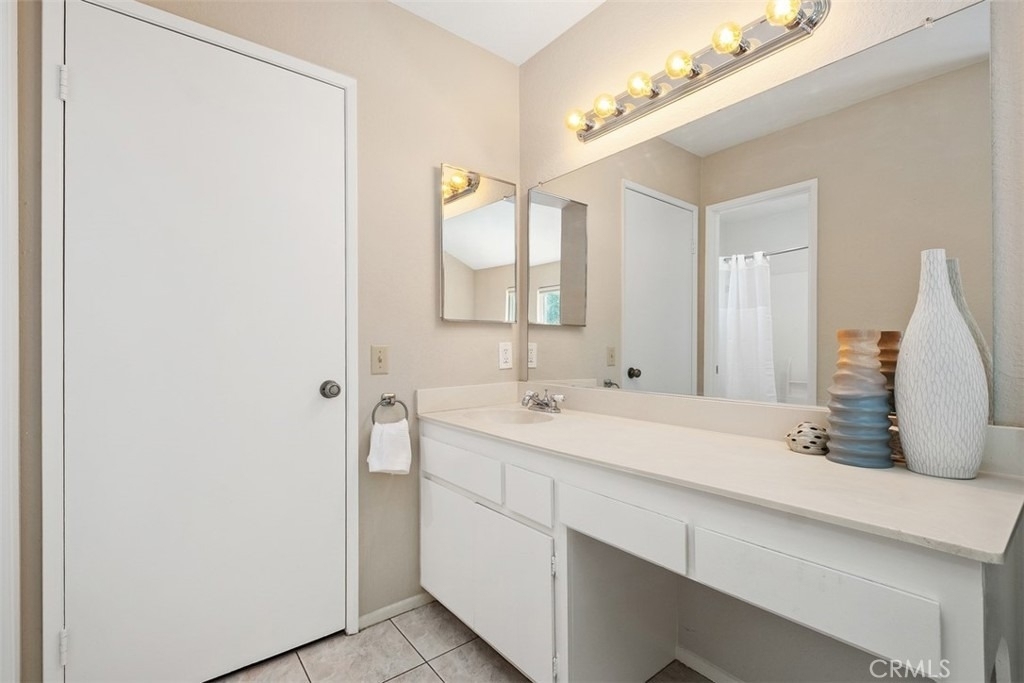 4068 Jeffrey - Photo 19