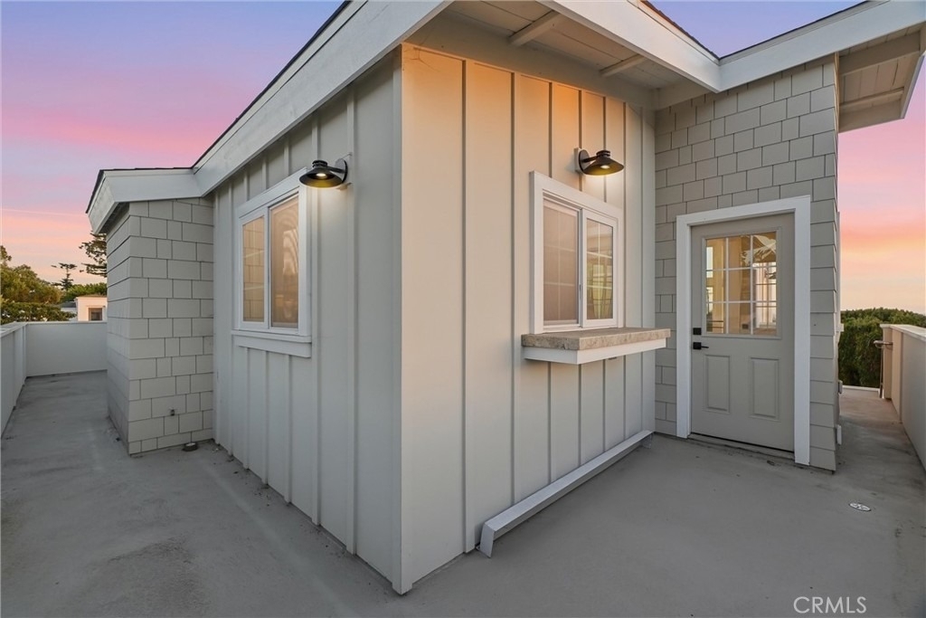575 Through - Photo 13