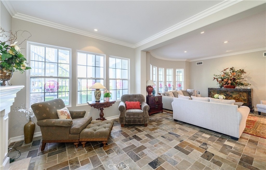 16 Pegasus Dr. - Photo 6