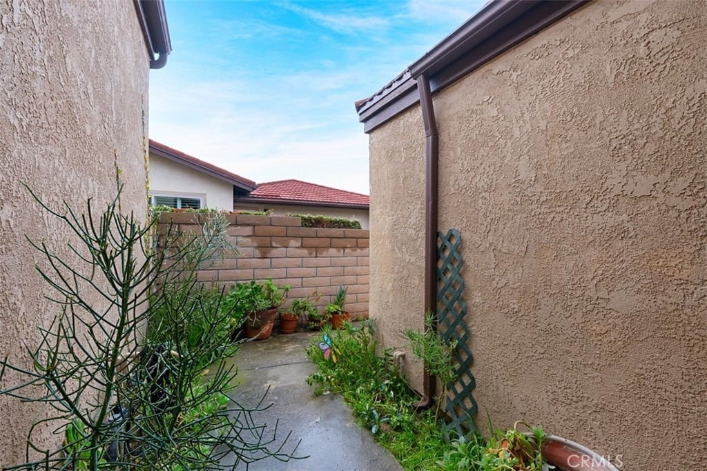 25666 Seaside Drive - Photo 12