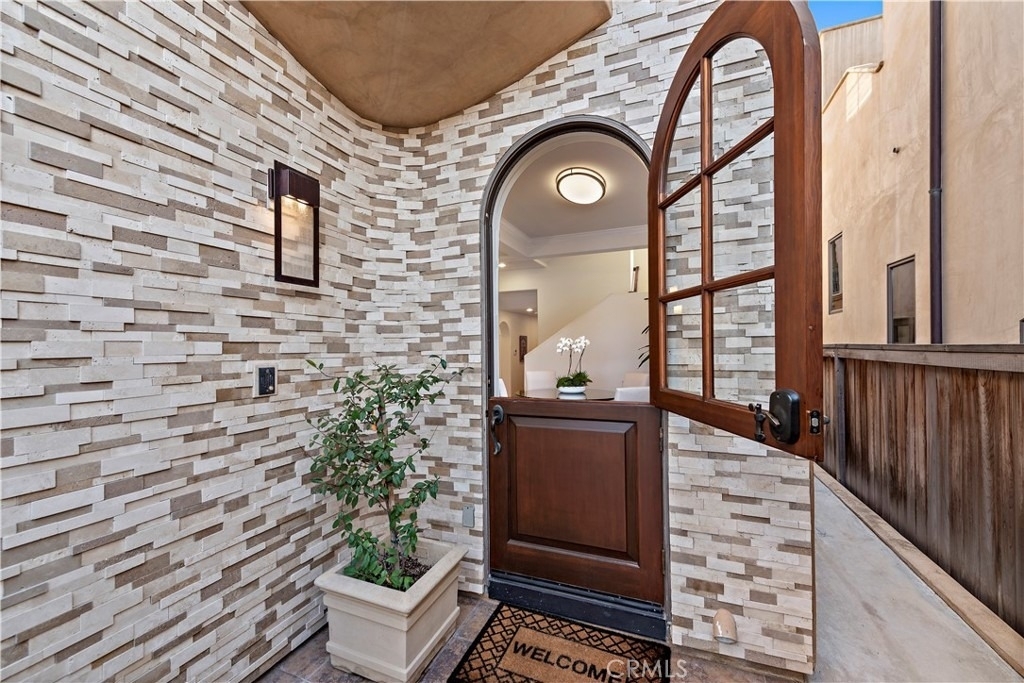 432 Acacia Avenue - Photo 5