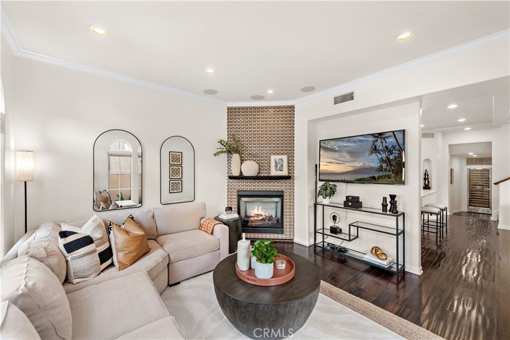 432 Acacia Avenue - Photo 7
