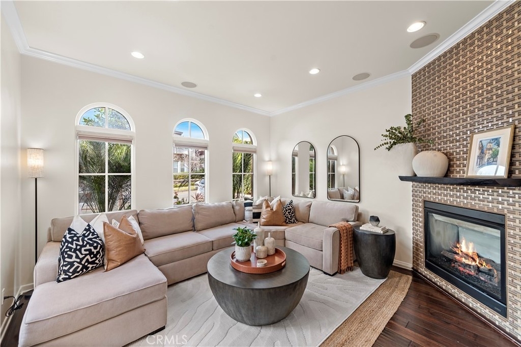 432 Acacia Avenue - Photo 8