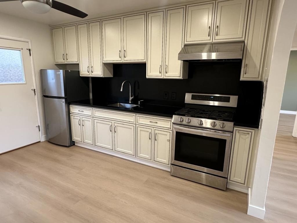 1 Pacific Avenue - Photo 15