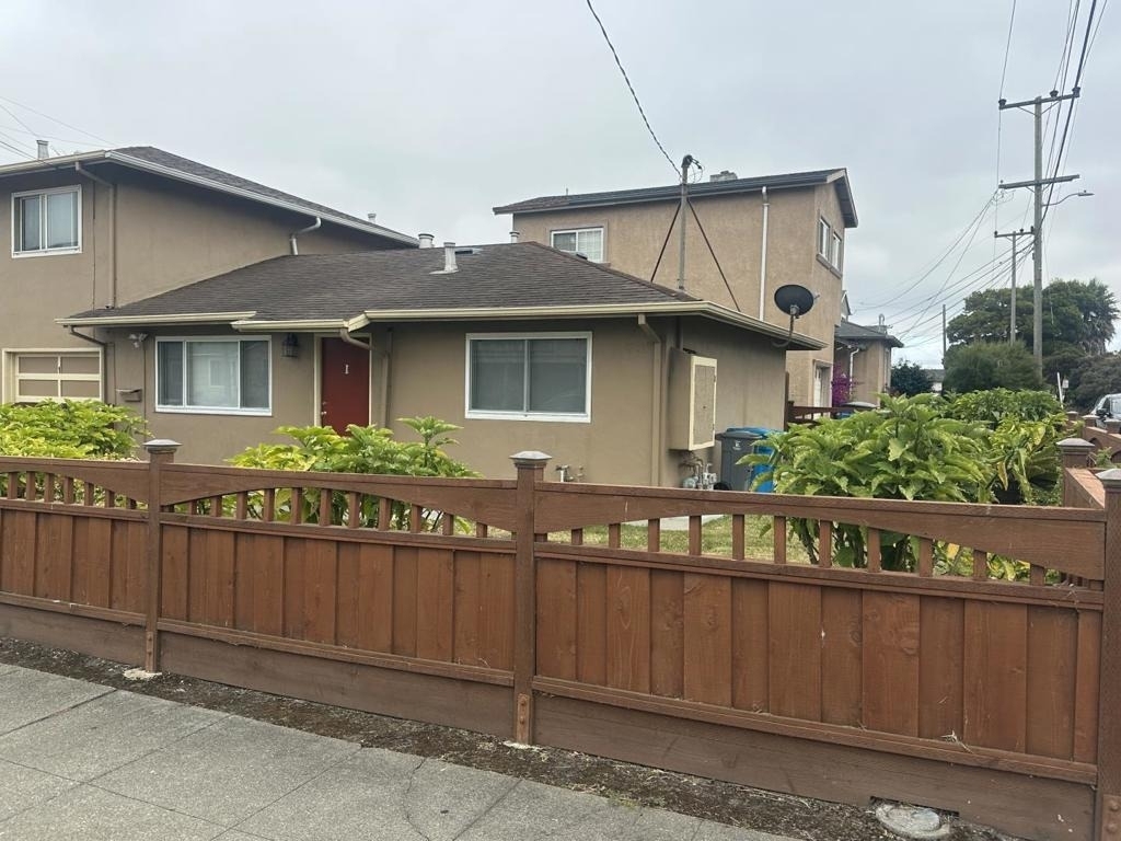 1 Pacific Avenue - Photo 0