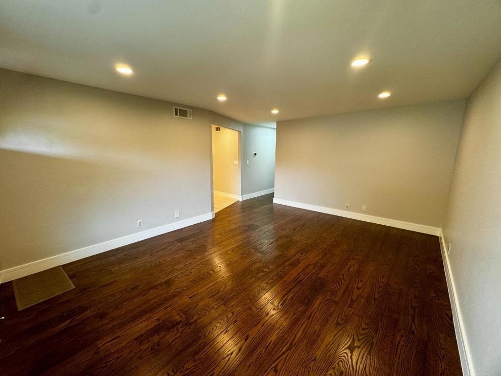 1405 Antonio Lane - Photo 2